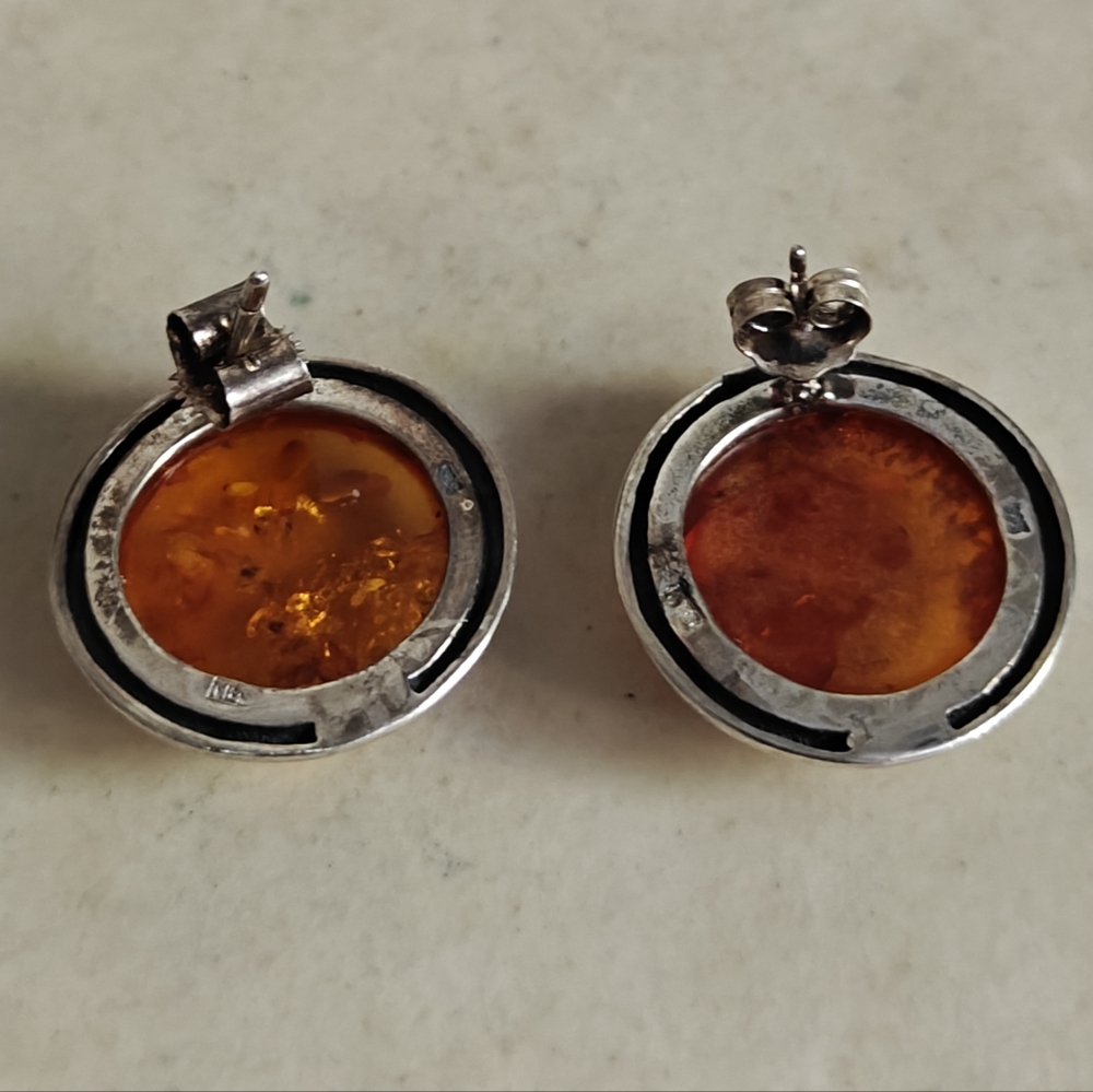 Vintage Baltic Amber and Sterling Silver Earrings - Picture 3 of 12